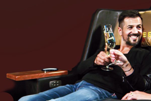 loge1.jpg loge1.jpg